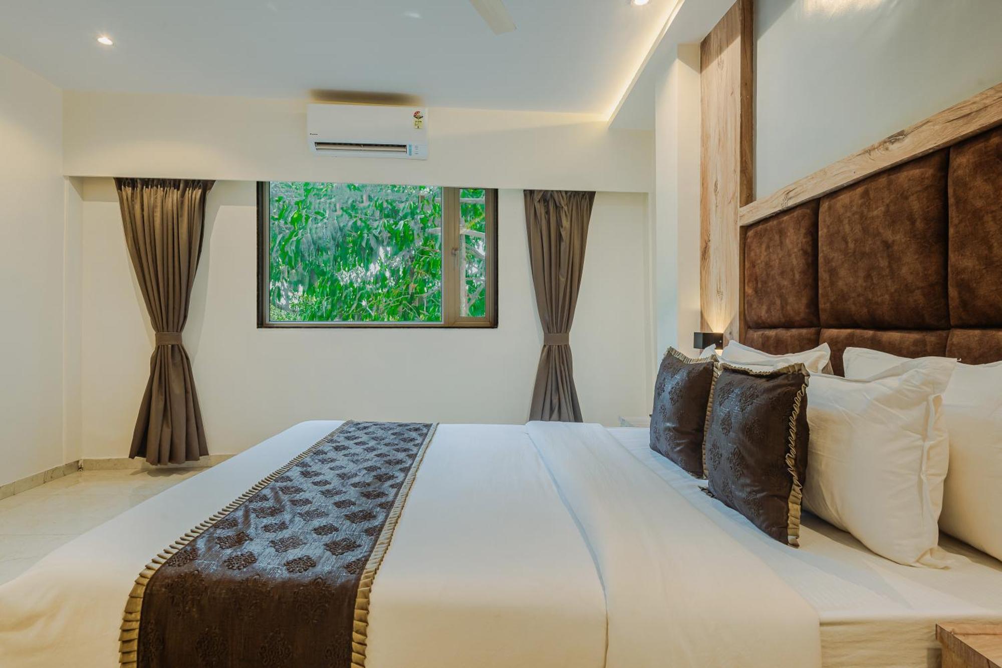 Hotel Silver Park Мумбай Екстериор снимка